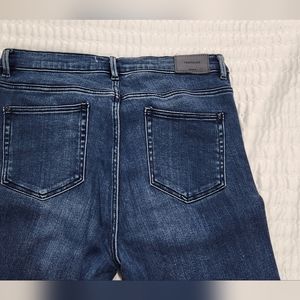 ZARA BLUE JEANS SIZE 10